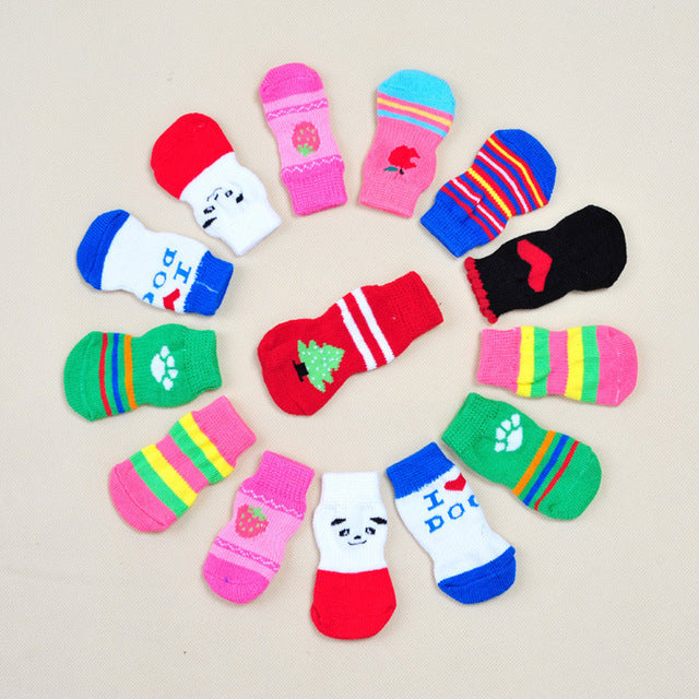 4pcs-cute-puppy-dogs-pet-knits-socks. jpg