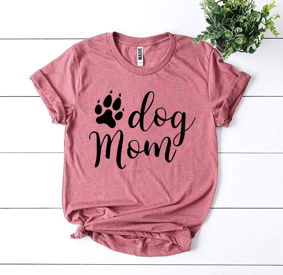 dog-mom-t-shirt. jpg